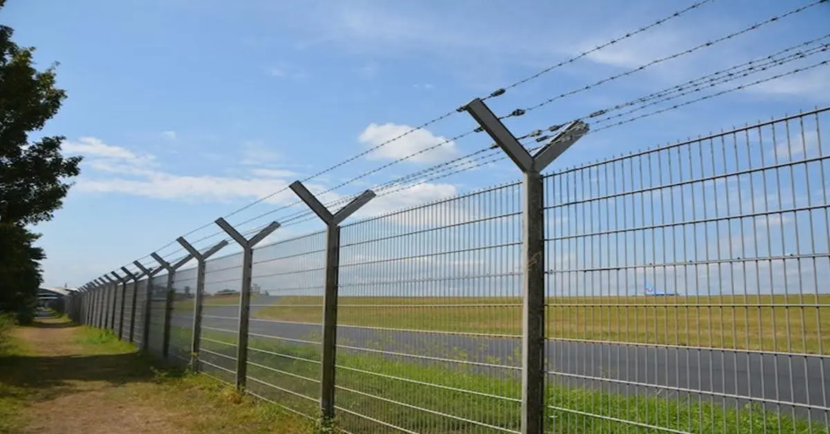 Solar-Powered Electric Fences: A Natural Fit for Electrically Qualified Installers